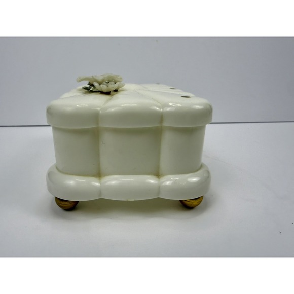 Vintage Menda 1950's Embellished White trinket box w/Matching  Handheld Mirror - Picture 6 of 16